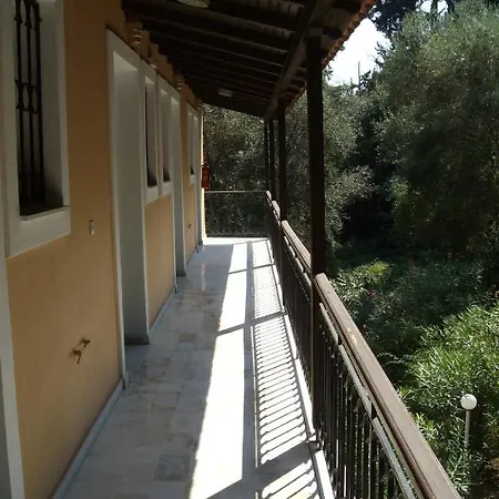 Spiros Apartmán *