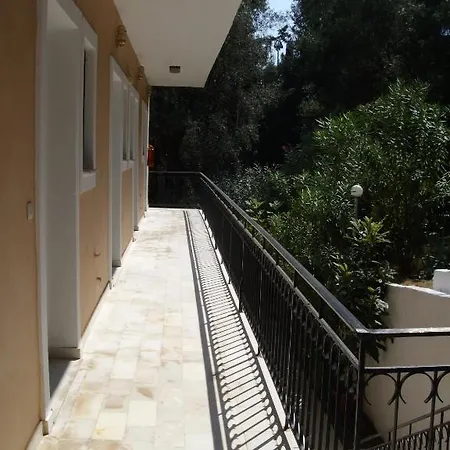 Spiros * Benitses (Corfu)